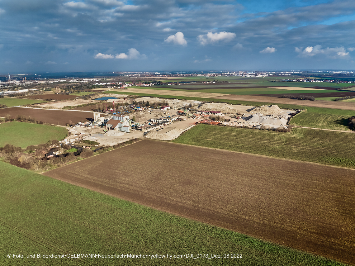08.12.2022 - Quetschwerk - DEMOS-Wohnbau - Bauplatz in Gronsdorf 08.12.2022 - Quetschwerk - DEMOS-Wohnbau - Bauplatz in Gronsdorf
